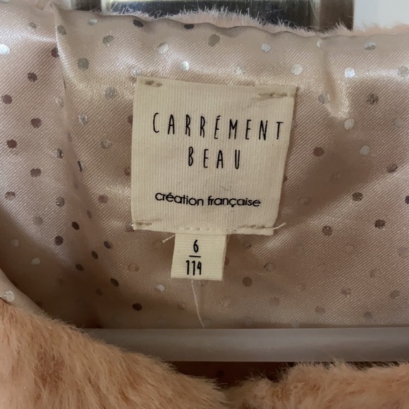 Blush Faux Fur Capped Sleeve Vest Size 6 -like new - Picture 2 of 5